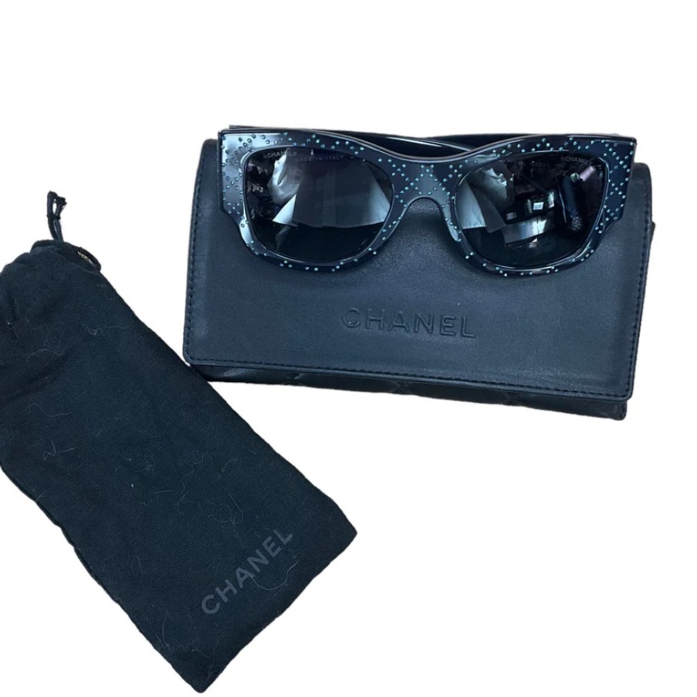 Sunglasses Luxury Designer By Chanel